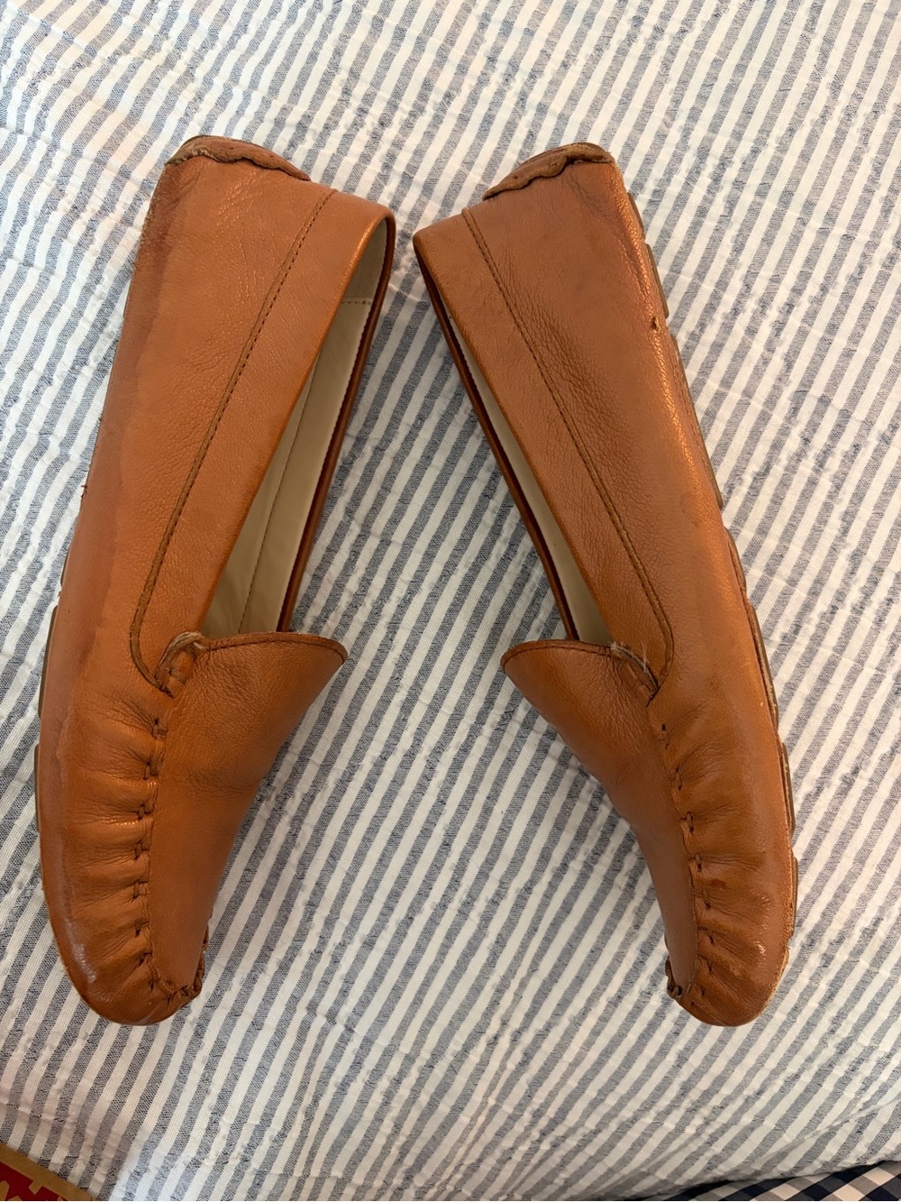 Women’s Cole Haan Tan Leather Moccasin Loafers - Picture 3 of 5